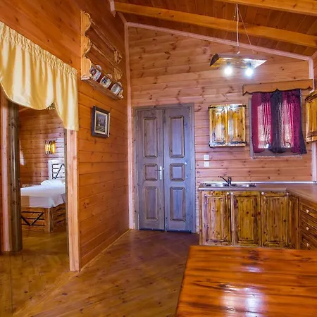 Costa Hilltop Apartman Arhángelosz